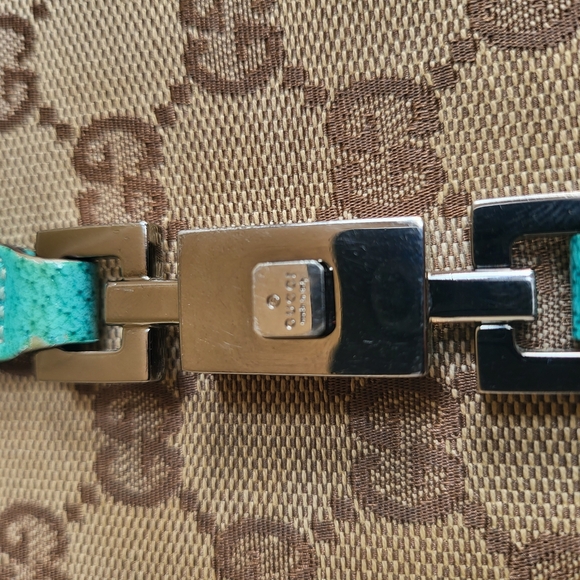 GUCCI Monogram Piston Lock Compact Wallet Turquoise w/COA - Picture 6 of 12